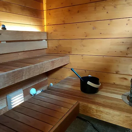 Polar Star Kaetkae Vista * Levi